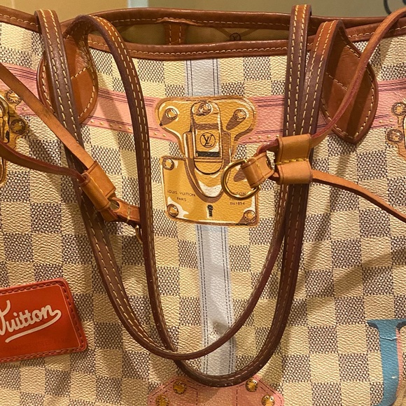 Louis Vuitton Rare Summer Trunk Bag - Picture 9 of 15